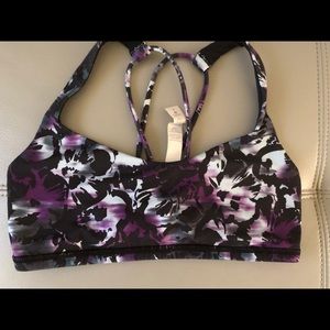 Lululemon sport bra
